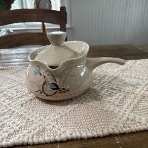 Speckled Cream Ceramic Gravy Pot with Blue Bird Accent - Handled Pourer